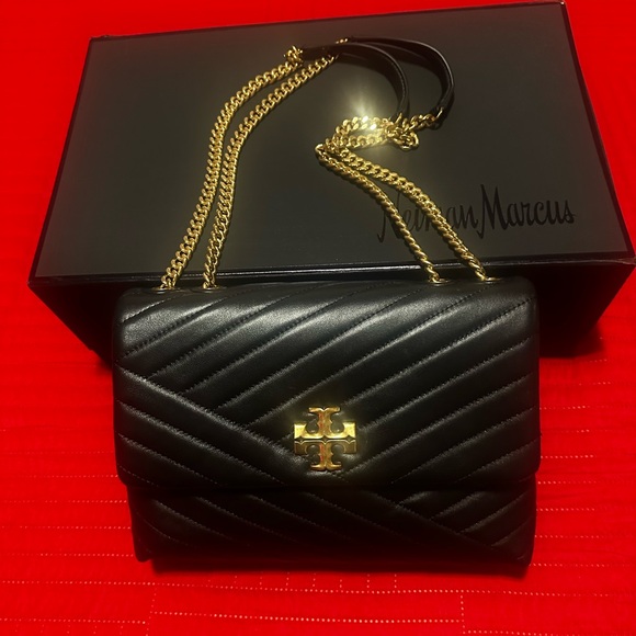 Tory Burch Black Quilted Shoulder Bag with Gold Chain